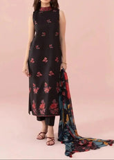 Grace W660-Embroidered 3pc khaddar Dress With Printed Karandi shawl.