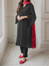 Grace S606-Embroidered 3PC Chickan Lawn with Printed Munar dupatta.