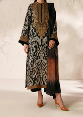 Grace W762 - Printed & Embroidered 3pc Karandi Dress With Printed Karandi Shawl.