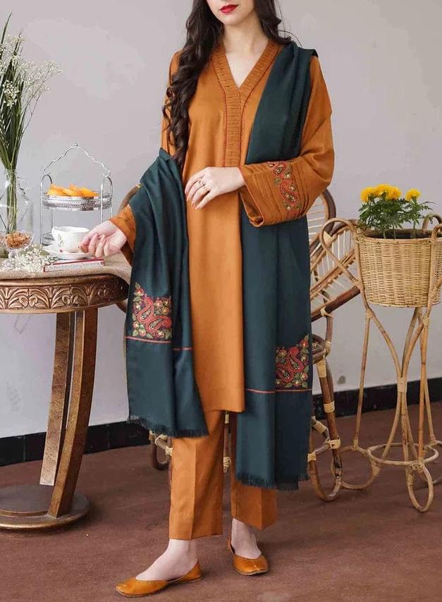 Grace W104 -Embroidered 3pc marina dress with embroidered marina dupat Katran Grace W104 -Embroidered 3pc marina dress with embroidered marina dupat Katran