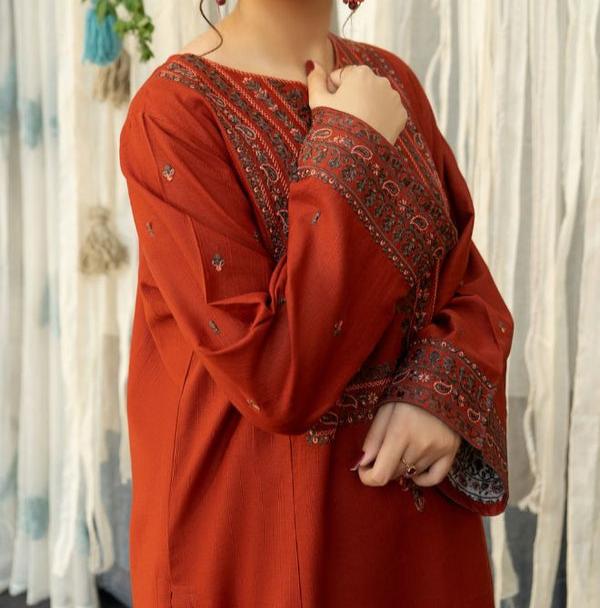 Grace S1169-Embroidered 3pc Lawn dress with Printed Munar Dupatta.