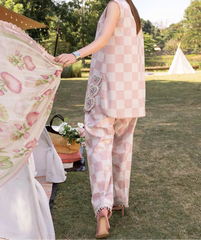 Grace S1351 - Printed & Embroidered 3pc Lawn Dress With Embroidered  Sequence Chiffon Dupatta.