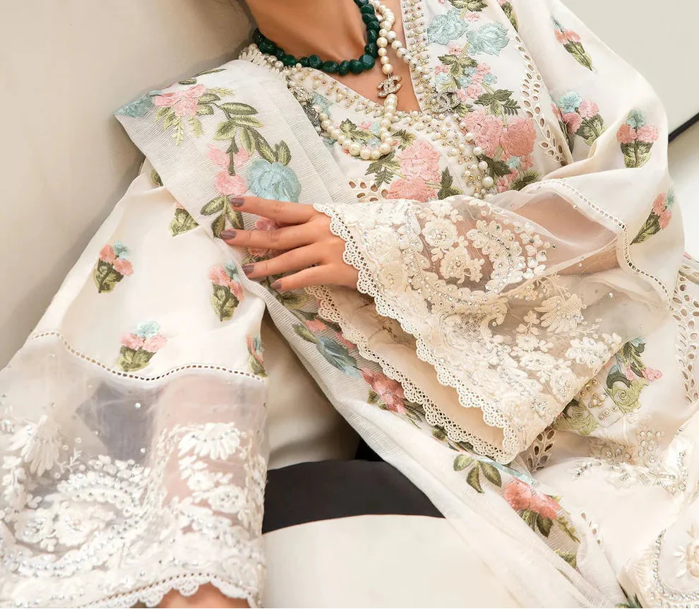 Grace S1315-Embroidered 3pc Lawn Dress With Embroidered Organza Dupatta.