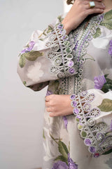 Grace W466-Printed 3pc karandi Dress With Printed karandi Shawl.