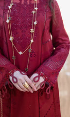 Grace S1133 Heavy Shifli Embroidered 3pc Lawn Dress With Shifli Embroidered Organza Dupatta.