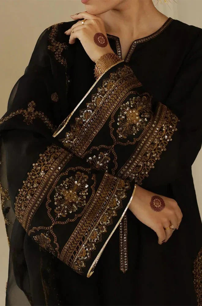 Grace S1179-Embroidered 3pc Sequence Lawn Dress With Embroidered Sequence Organza Dupatta.