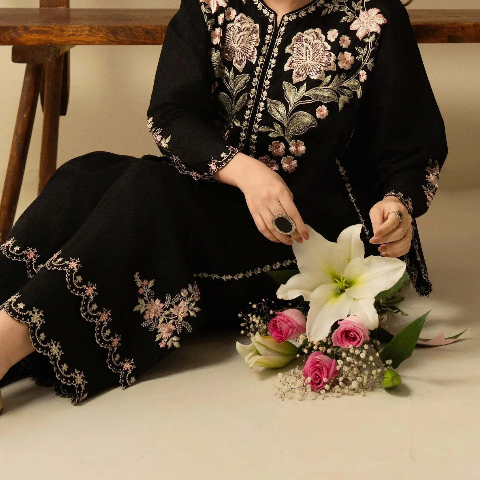 Grace S1292-Embroidered 2pc Lawn Dress.