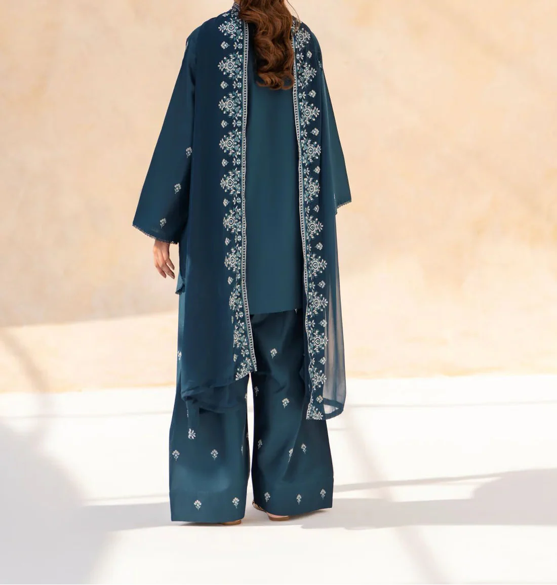 Grace S1434 - Embroidered 3pc Lawn Dress With Embroidered Chiffon Dupatta.