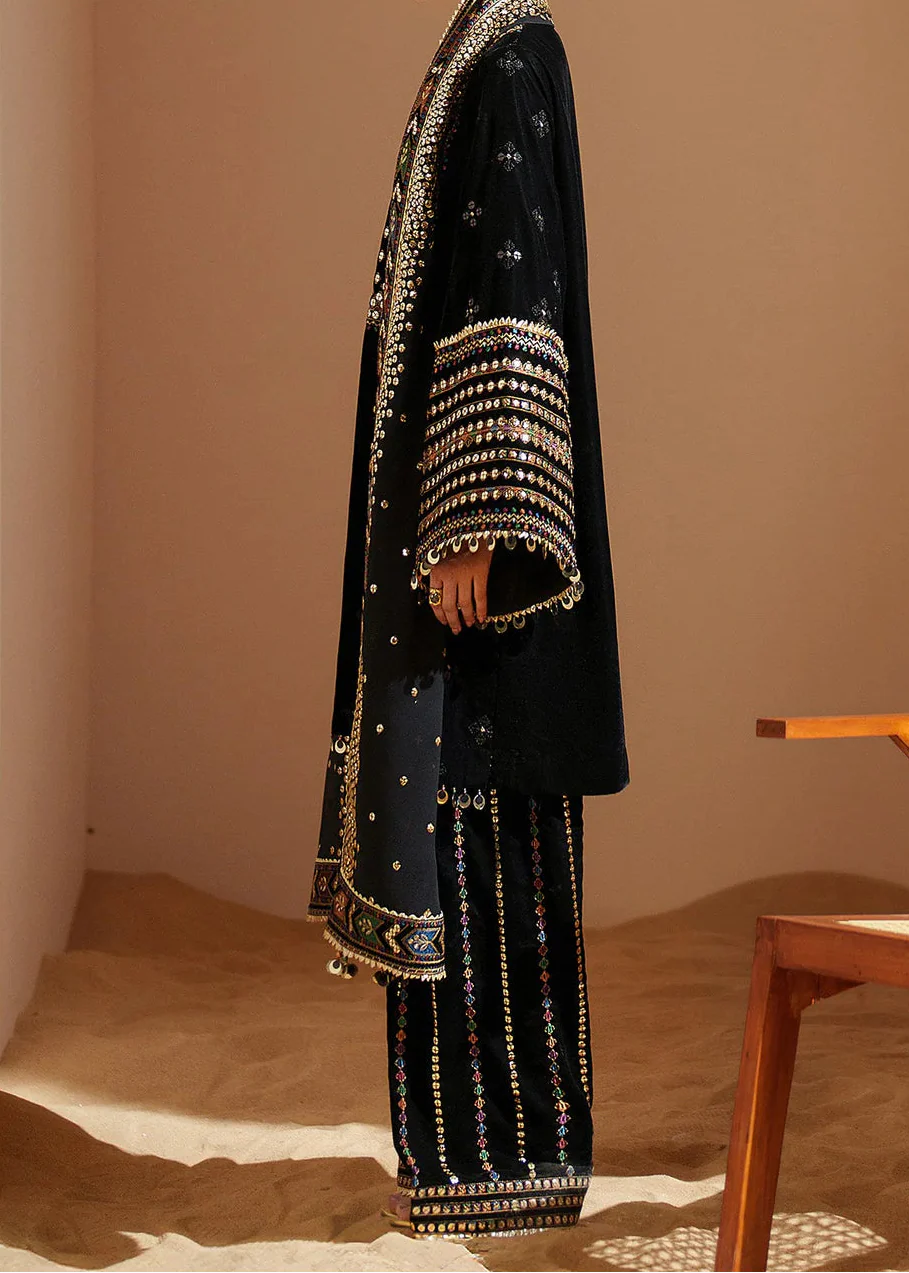 Grace W993-Embroidered Sequence 3pc Velvet Dress With Embroidered Sequence Chiffon Dupatta.