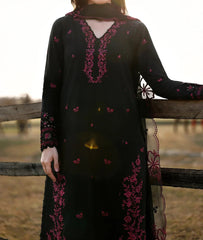Grace Z-(S1457) - Stitched Embroidered 3pc CHIKANKARI Lawn Dress With Embroidered CHIKANKARI Chiffon Dupatta.