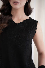 Grace S771-Embroidered 3pc lawn dress with Dyed chiffon dupatta.