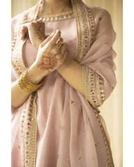 Grace S1211-Embroidered 3pc Sequence Lawn Dress With Embroidered Sequence Organza Dupatta.