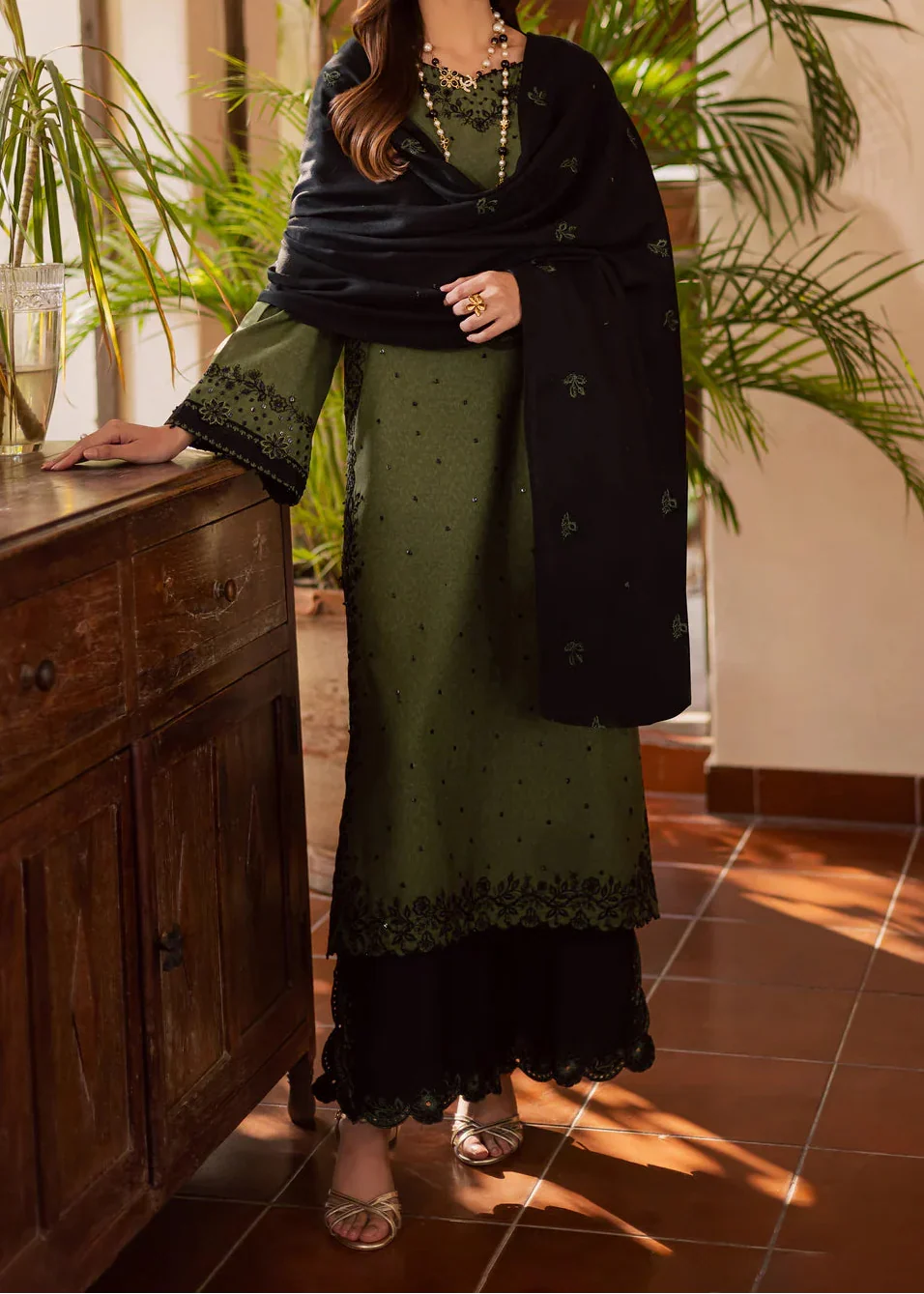 Grace Z-(S1393) - Stitched Embroidered 3pc Lawn Dress With Embroidered Chiffon Dupatta.