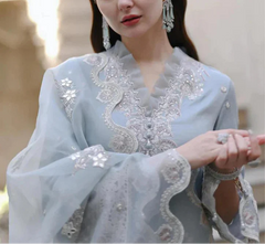 Grace S1150-Embroidered 3pc Lawn Dress With Embroidered Organza Dupatta.