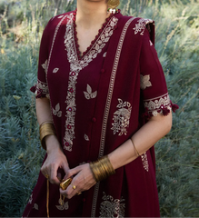 Grace S1431 - Embroidered 3pc CHIKANKARI Lawn Dress With Embroidered Lawn Dupatta.
