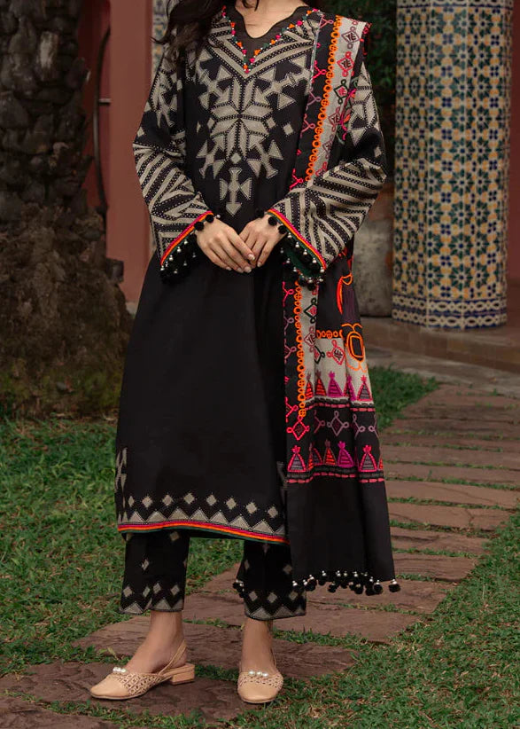 Grace W916 - Digital Printed 3pc Karandi Dress With Digital Printed Karandi Shawl.