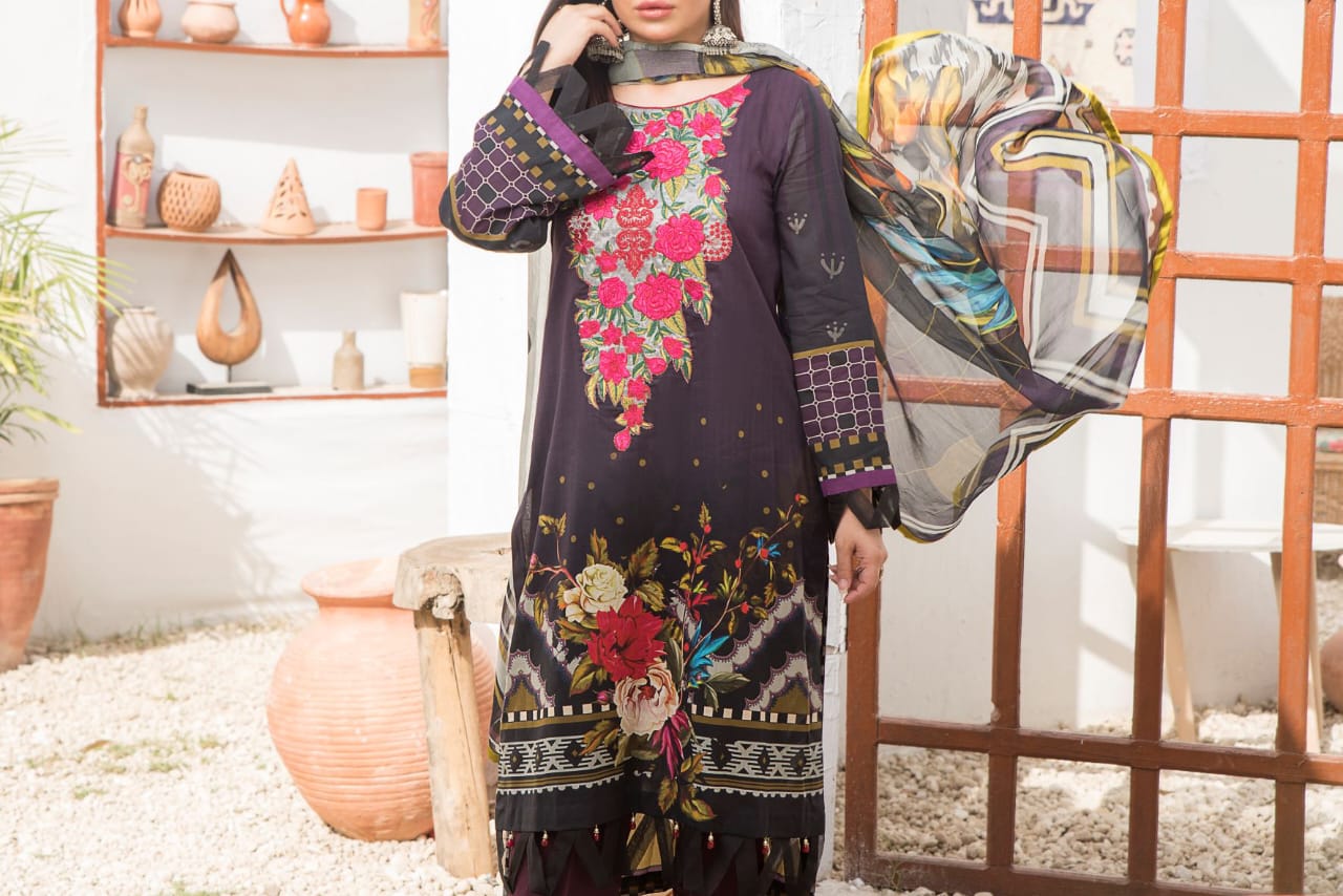 Grace S1088-Embroidered 3pc Lawn dress with Printed Chiffon Dupatta.