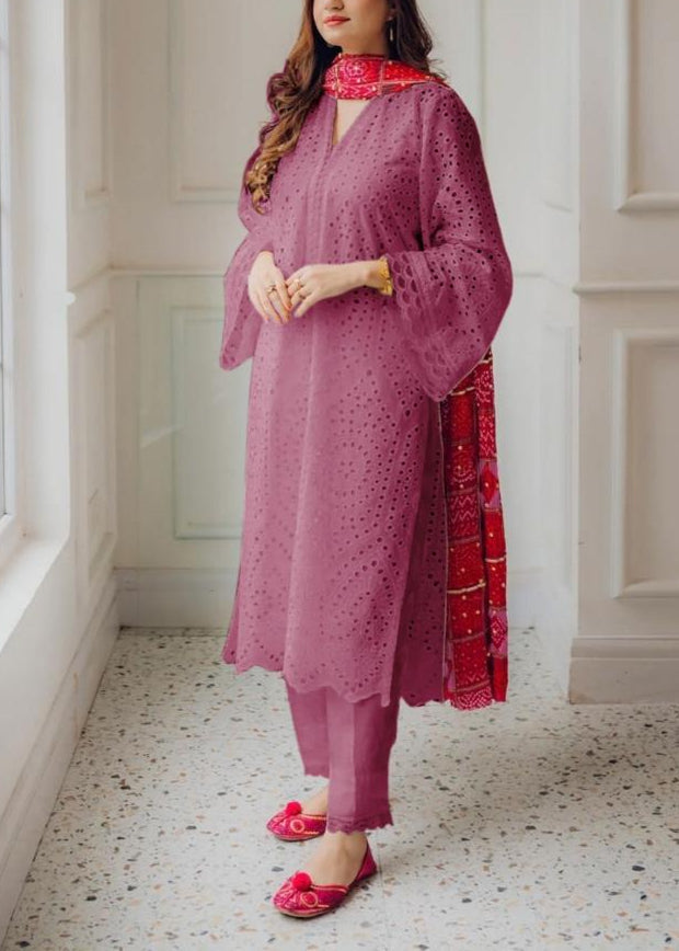 Grace S1075 Embroidered 3PC CHIKANKARI Lawn Dress With Printed Munar Dupatta.