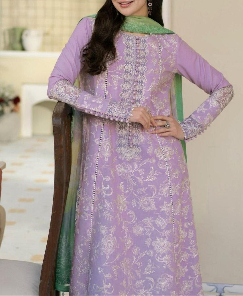 Grace S1163-Embroidered 3pc Lawn Dress With Printed Munar Dupatta.