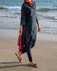 Grace S1158-Embroidered 3pc CHIKANKARI Lawn Dress With Printed Munar Dupatta.