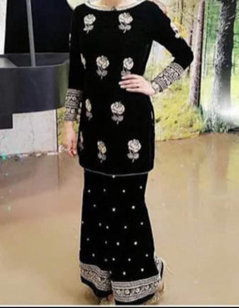 Grace W687- Embroidered 2pc Linen dress.