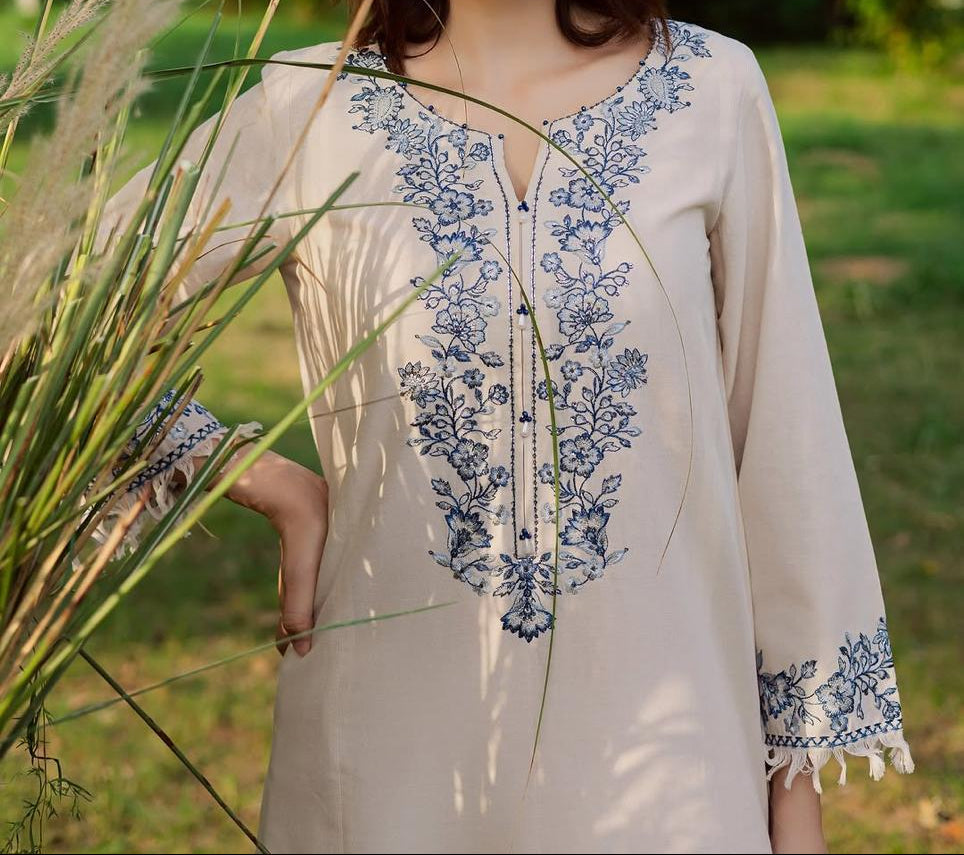 Grace S1448-Embroidered 3pc Lawn Dress With Printed Lawn Dupatta.