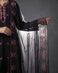 Grace S1427 - Embroidered 3pc CHIKANKARI Lawn Dress With Embroidered CHIKANKARI Chiffon Dupatta.
