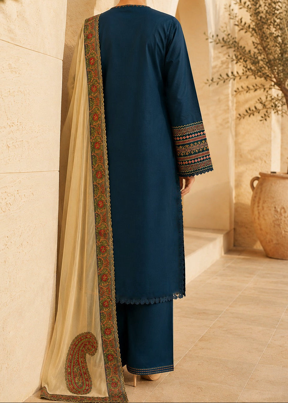 Grace S1497 - Embroidered 3pc Lawn Dress With Embroidered Chiffon Dupatta.