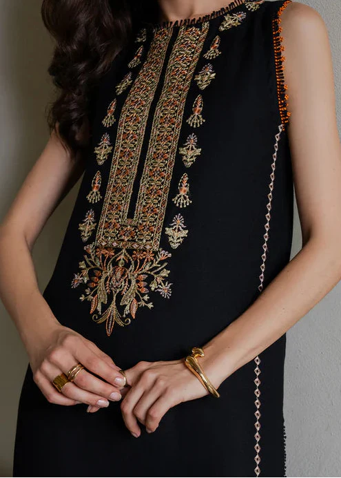 Grace S1359 - Embroidered 3pc Lawn Dress With Printed Lawn Dupatta.