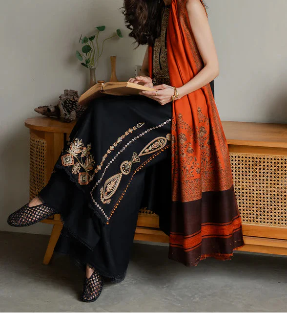 Grace S1359 - Embroidered 3pc Lawn Dress With Printed Lawn Dupatta.