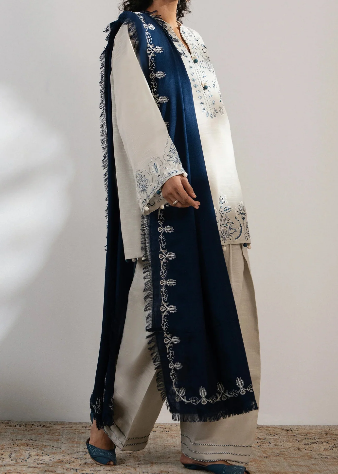 Grace S1430 - Embroidered 3pc Lawn Dress With Embroidered Lawn Dupatta.