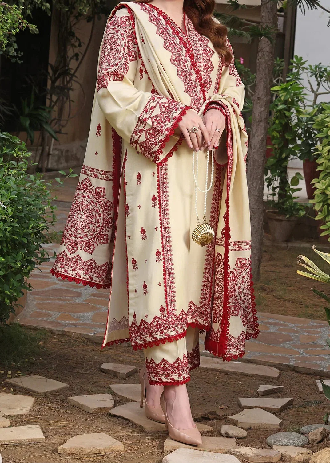 Grace Z-(W773 ) - Stitched Embroidered 3pc Marina Dress With Embroidered Marina Shawl.